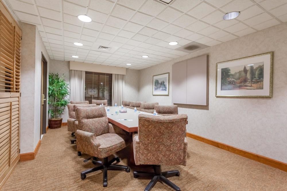 Hotel Wingate By Wyndham Vineland Esterno foto